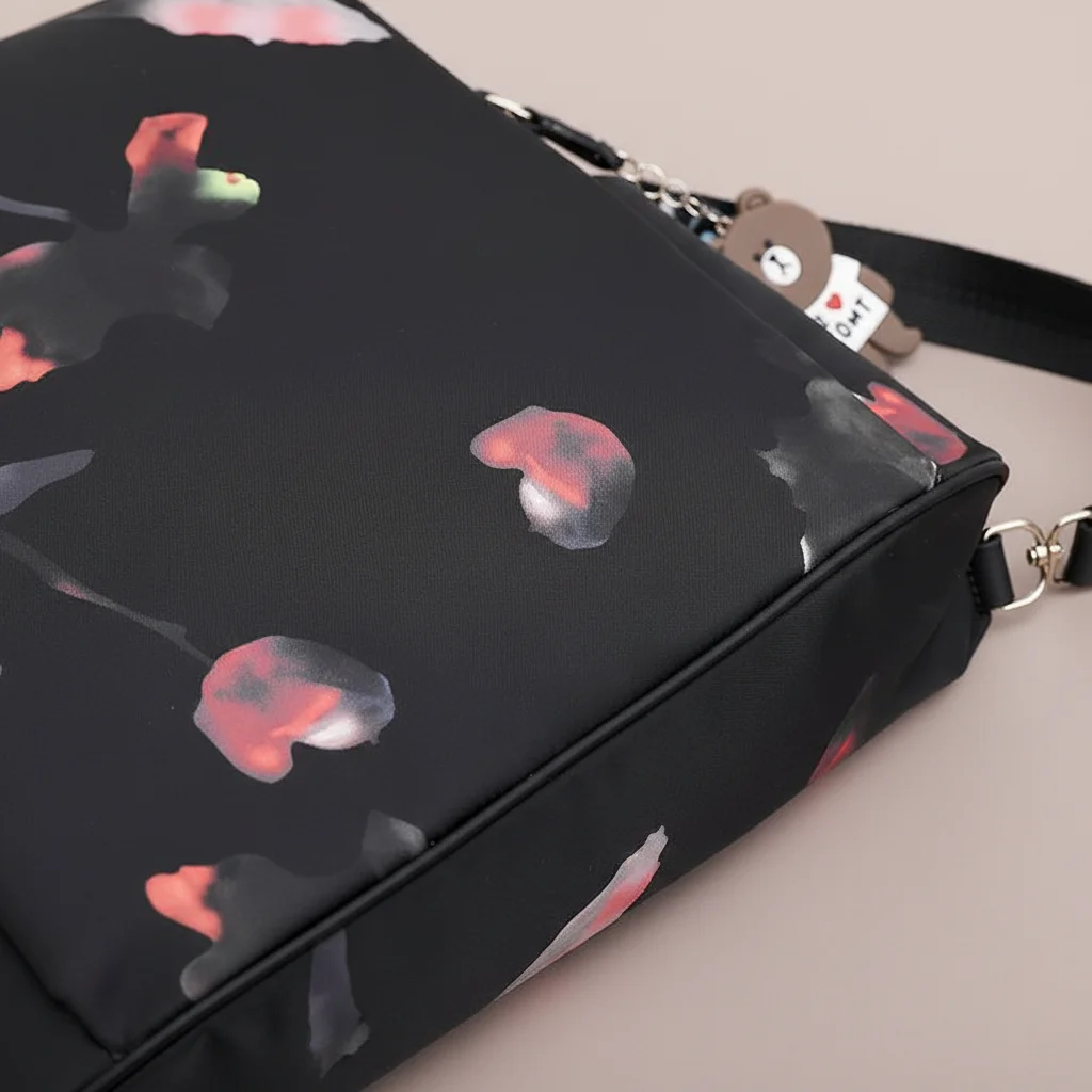 Sac besace femme nylon imperméable voyage - Vue 4 - Sac Besace